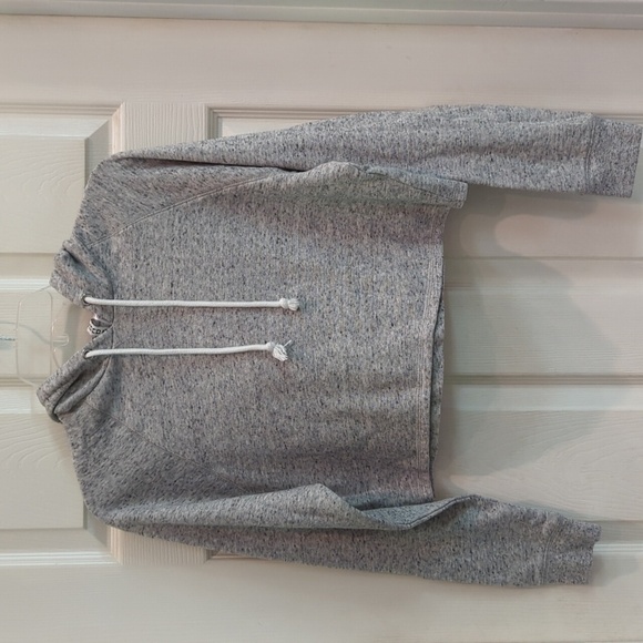 Divide Women's Gray Cropped Drawstring Hooded Sweatshirt Size Small - Picture 1 of 4